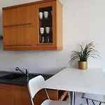 52 & Parking Apartment *