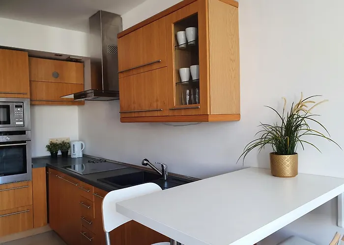 דירה 52 & Parking *