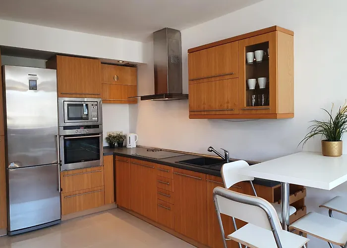 דירה 52 & Parking סופוט