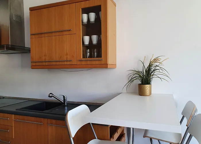 52 & Parking דירה *