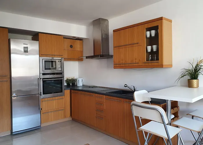 52 & Parking דירה סופוט