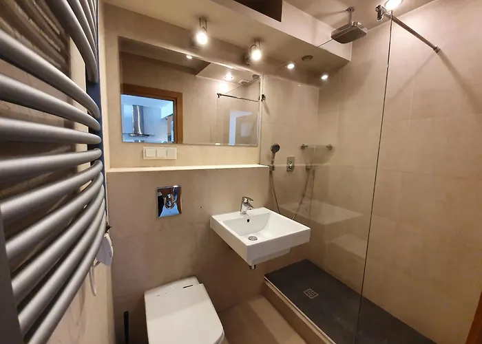 דירה 52 & Parking *